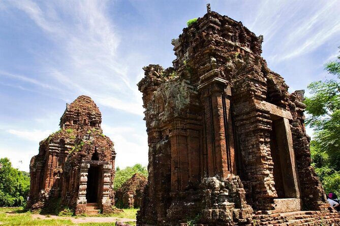 5 Hours Tour with Cruise in My Son Sanctuary Sunset , Vietnam - Group Size, Time Budget, and What to Pack