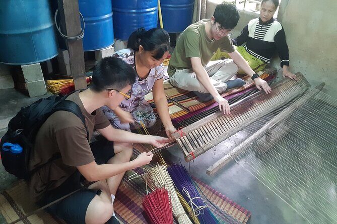 Countryside Bicycle To-Trà Quế village,Carpentryvillage,makingMat - Stop 2: Tra Nhieu Fishing Village, then 45 minutes on the water