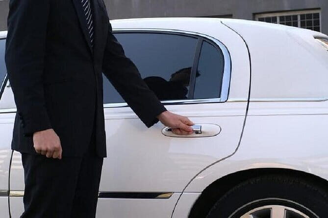 Da Nang Airport Arrival Or Departure By Private Car Transfers - Da Nang Airport to Hoi An Without the Taxi Shuffle