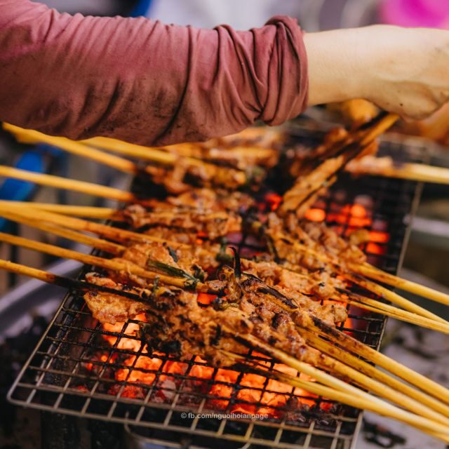 Hoi An: 2.5-Hour Street Food Tour - The food lineup: Cao Lau, banh mi, banh khot, and coffee