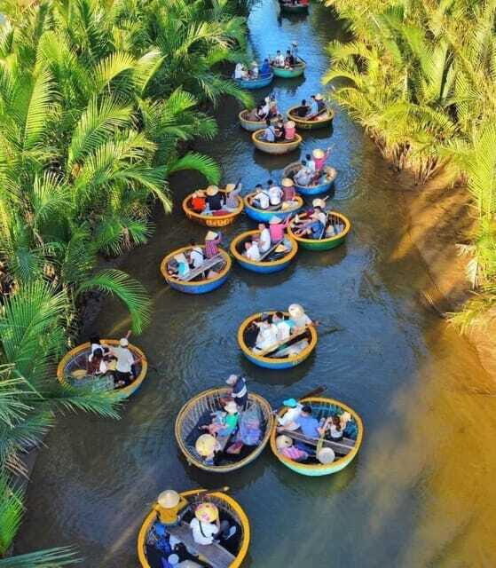 Hoi An : Bamboo Basket Boat Tour and Transfer - English, Guides, and What to Expect On the Water