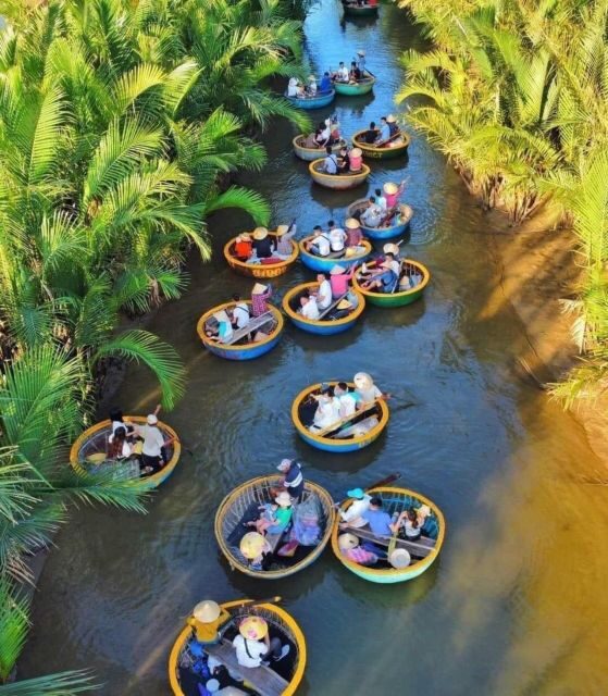 Hoi An : Cam Thanh Basket Boat Riding W Two-way Transfers - Fishing skills, net casting, and the crab-catching moment