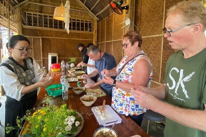Hoi An Cooking Class - Traditional Chinese Dumpling - Traditional Chinese dumplings from scratch: dough, filling, folding