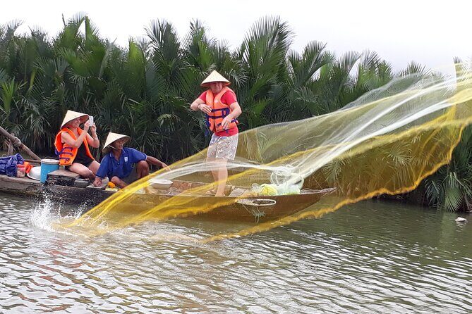 Hoi An Eco Tour Cooking Class & Fishing (Local market,basket boat,learn cooking) - Bay Mau coconut forest by basket boat: the nipa palm lesson