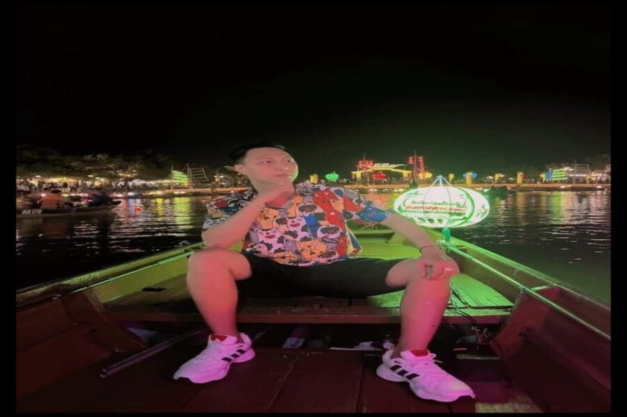 Hoi An : Lantern Boat Ride & Release Lanterns - Key things to know before you go