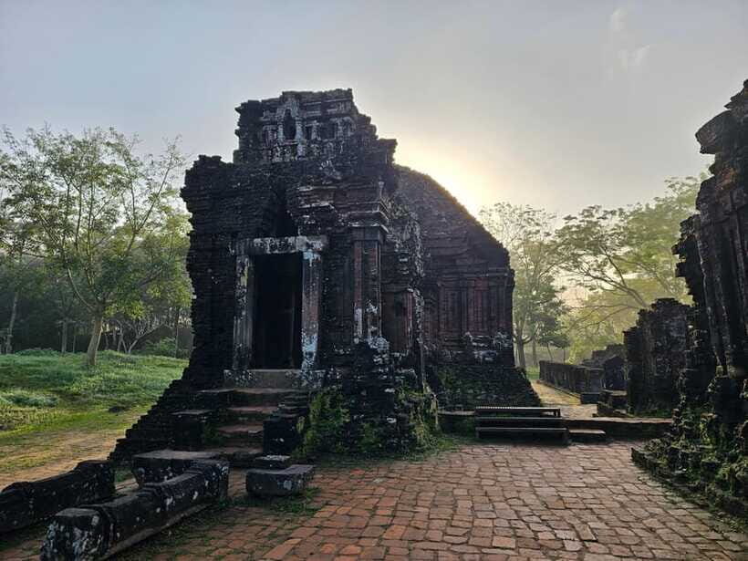 Hoi An: My Son Sanctuary Private Tour with Local Guide - Entrance ticket, what’s included, and what you must bring