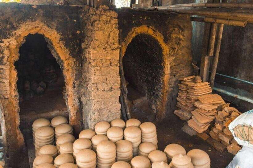 Hoi An: Pottery Making Workshop With Local Craftsmen - Meeting point and how to get there without stress