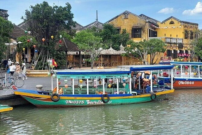 Hoi An Rickshaw Riding/Carpentry or Ceramic Class by Foodie Tour - Who Should Book This Hoi An Tour