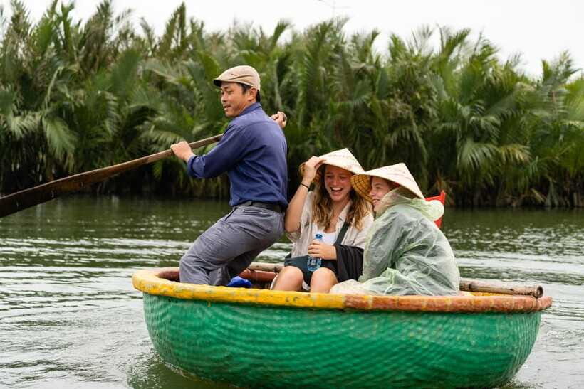 Mad Monkey Hoi An Cooking Class & Bamboo Boats - How the social stops fit the food-and-boats theme