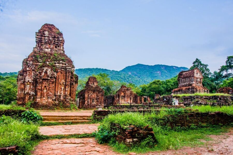 My Son HolyLand Sunset Trip & Cruise From Hoi An or Da nang - Price and value: what you pay versus what you should budget