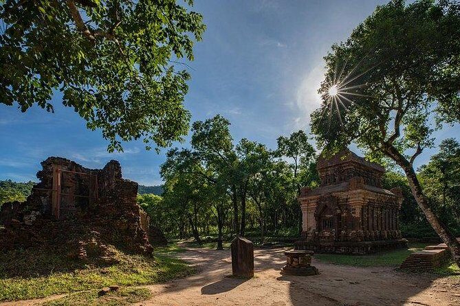 My Son Sanctuary Half-day Journey - Guides make the difference: Emily, Vin, River, and Minh