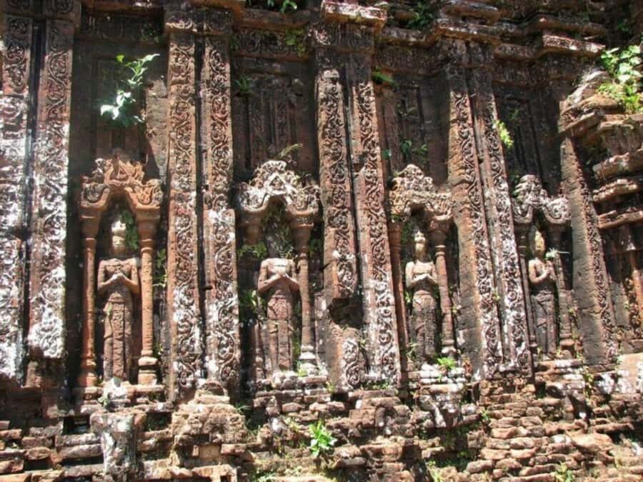 My Son Sanctuary Morning Tour w Thu Bon River Cruise & Lunch - Logistics that affect your comfort (and your photos)