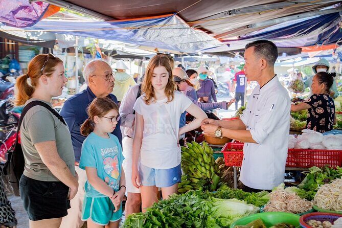 Private cooking class tour with Master Chef - Small group, private class: why that matters for learning